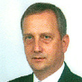 Dr. Pétervári László